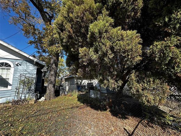 211 E 8th Street , Dallas Texas 75203