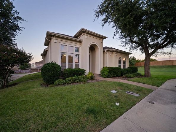 3615  University Park Lane , Irving Texas 75062