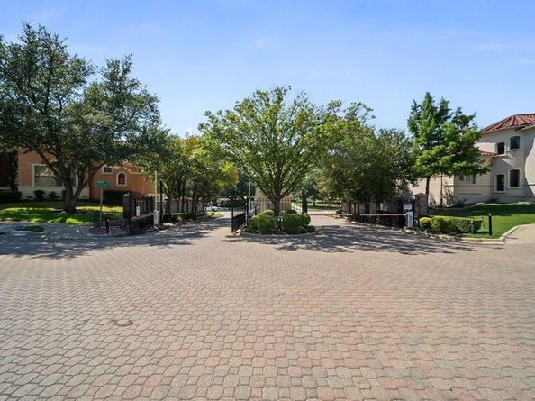 3615  University Park Lane , Irving Texas 75062
