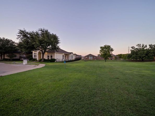 3615  University Park Lane , Irving Texas 75062