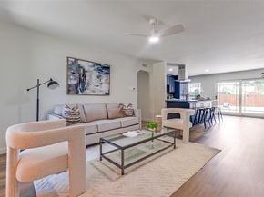 927  Warren Way , Richardson Texas 75080