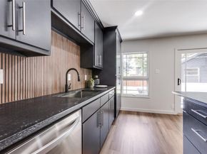 927  Warren Way , Richardson Texas 75080