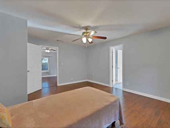 2916  Livingston Avenue , Fort Worth Texas 76110