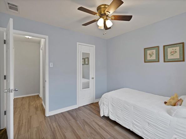 2916  Livingston Avenue , Fort Worth Texas 76110