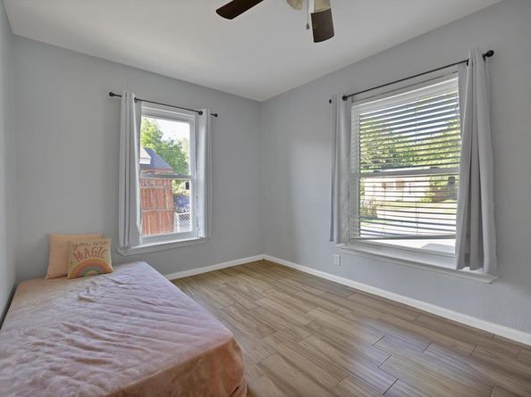 2916  Livingston Avenue , Fort Worth Texas 76110