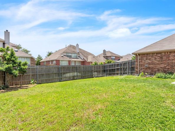 8002  Westover Drive , Rowlett Texas 75089