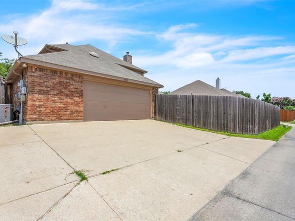 8002  Westover Drive , Rowlett Texas 75089