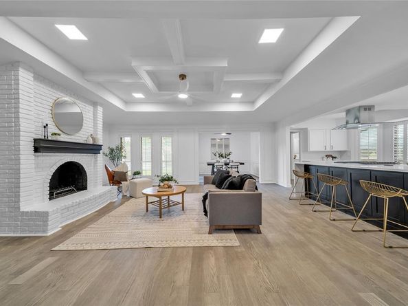 3217  Oak Hill Drive , Garland Texas 75043