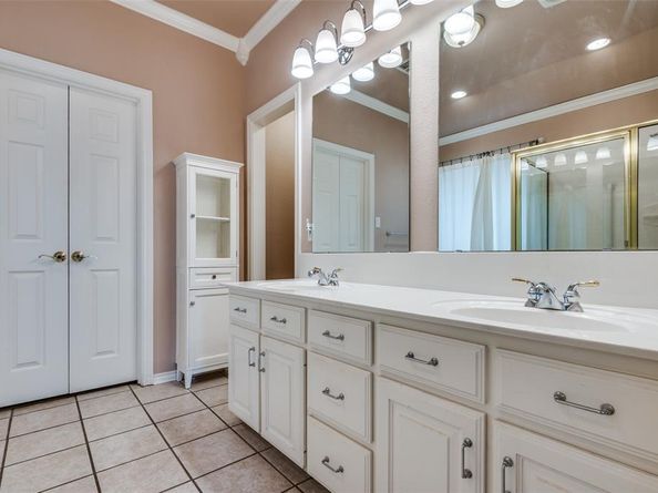 6506  Parkside Drive , Arlington Texas 76001
