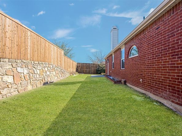 9700  Indian Canyon Drive , Plano Texas 75025