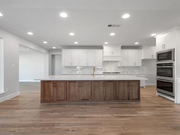 1930  Foothill Road , Rockwall Texas 75087