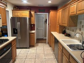 625 N Bailey Avenue , Fort Worth Texas 76107