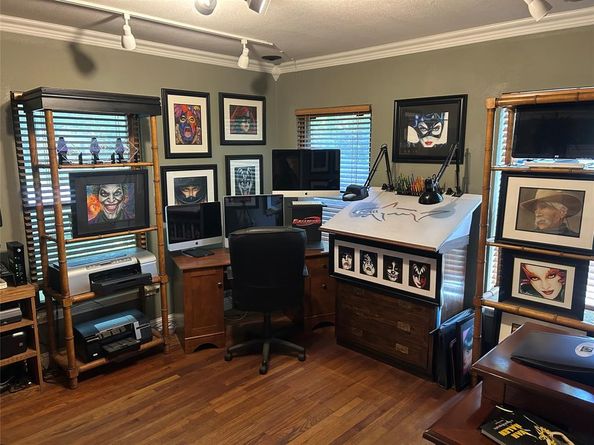 625 N Bailey Avenue , Fort Worth Texas 76107