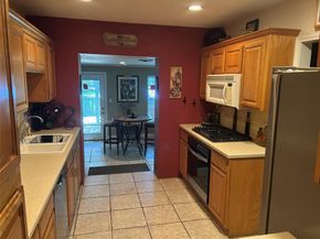 625 N Bailey Avenue , Fort Worth Texas 76107