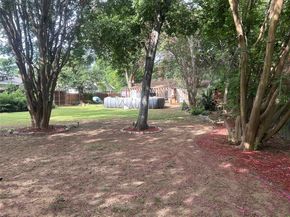 625 N Bailey Avenue , Fort Worth Texas 76107