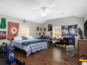 2721  Benbrook Boulevard , Fort Worth Texas 76109