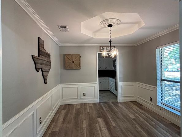 5008  Edgewater Drive , Rowlett Texas 75088