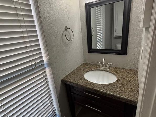 5008  Edgewater Drive , Rowlett Texas 75088