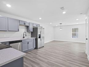 2211  San Pablo Drive , Dallas Texas 75227