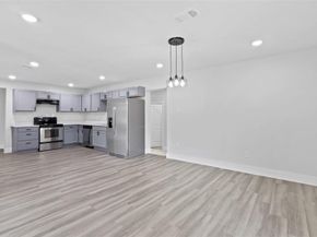 2211  San Pablo Drive , Dallas Texas 75227