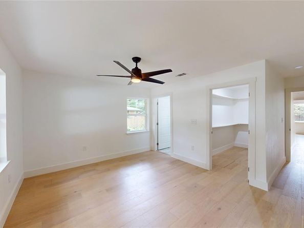 7126  Edgerton Drive , Dallas Texas 75231