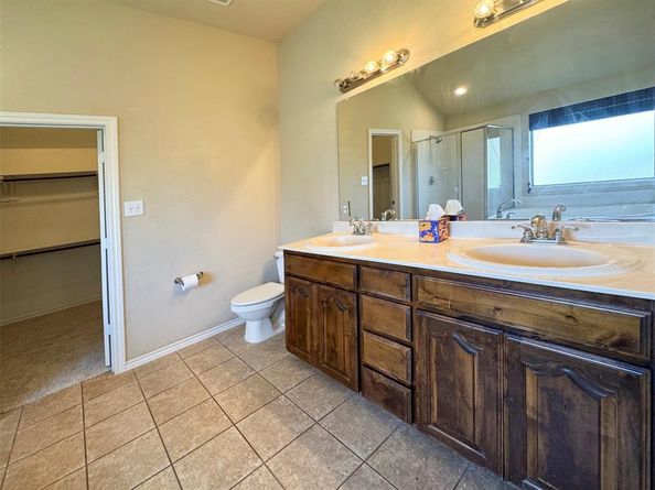 1929  Frosted Willow Lane , Fort Worth Texas 76177