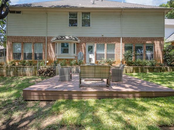 1819  Haydenbend Circle , Grapevine Texas 76051