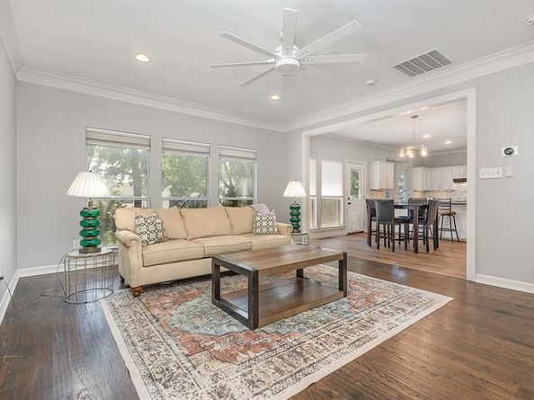 1819  Haydenbend Circle , Grapevine Texas 76051