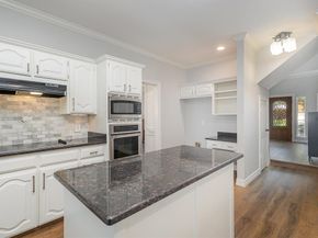 1819  Haydenbend Circle , Grapevine Texas 76051