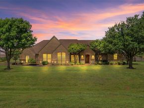 13801  Melissa Court , Justin Texas 76247