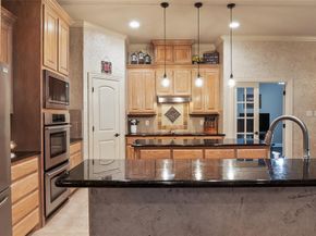 13801  Melissa Court , Justin Texas 76247