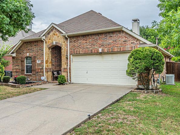 4913  Kingfisher Lane , Mesquite Texas 75181