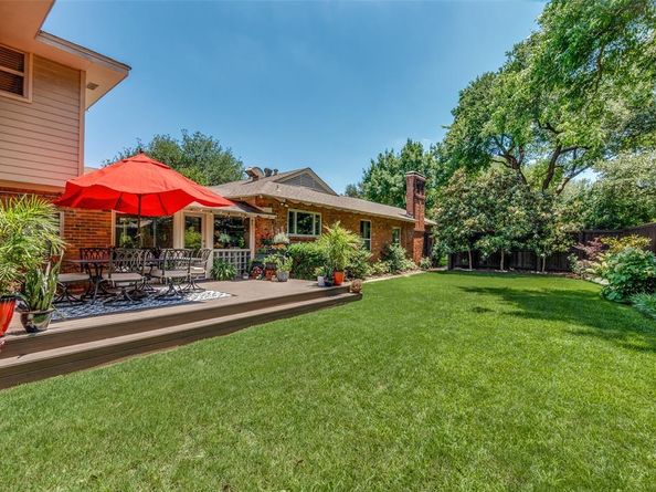 923  Leatrice Drive , Dallas Texas 75208
