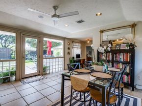 923  Leatrice Drive , Dallas Texas 75208
