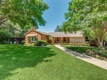 923  Leatrice Drive 