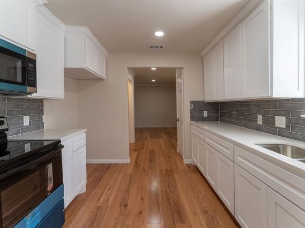 5909  Fletcher Avenue , Fort Worth Texas 76107