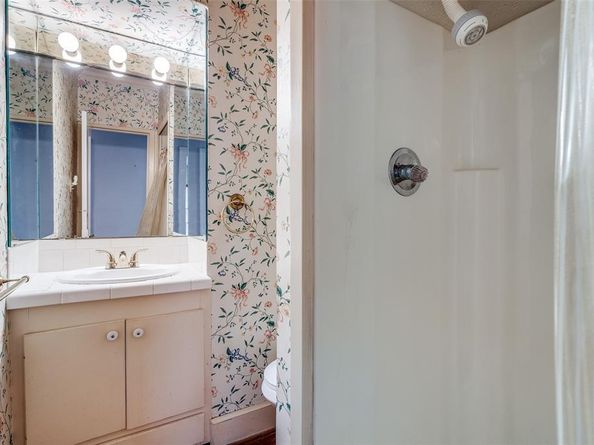 5815  Morningside Avenue , Dallas Texas 75206