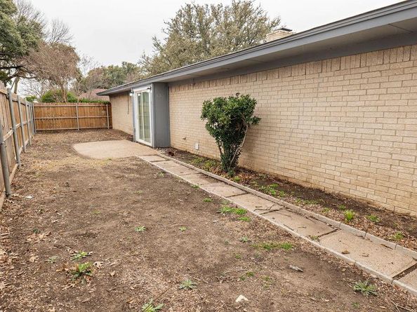 2501  Sierra Lane , Plano Texas 75075