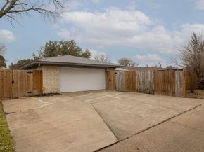 2501  Sierra Lane , Plano Texas 75075