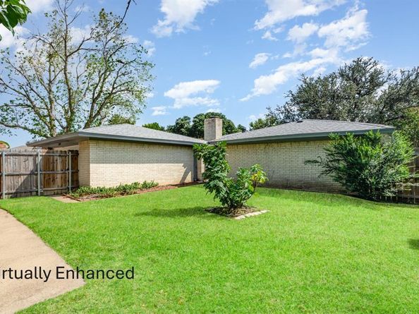 2501  Sierra Lane , Plano Texas 75075