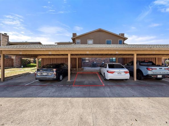 5742  Cedar Creek Drive , Benbrook Texas 76109