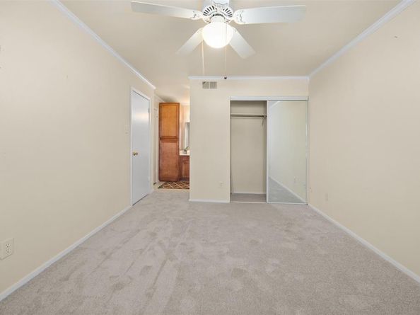 5742  Cedar Creek Drive , Benbrook Texas 76109