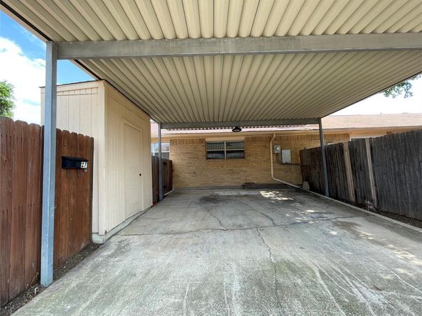 27 E Mountain Creek Court  5, Grand Prairie Texas 75052
