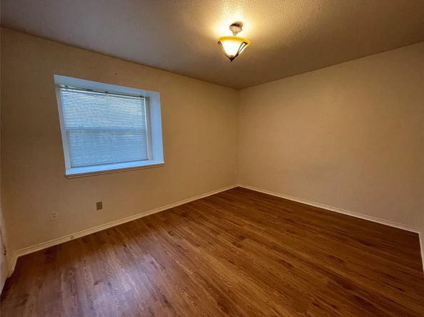 27 E Mountain Creek Court  5, Grand Prairie Texas 75052