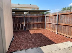 27 E Mountain Creek Court  5, Grand Prairie Texas 75052