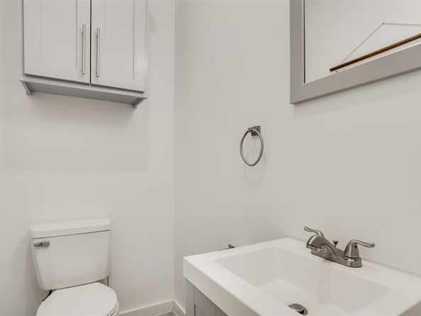 3725  Toronto Street , Dallas Texas 75212