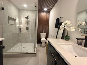 4347  Dickason Avenue  111, Dallas Texas 75219