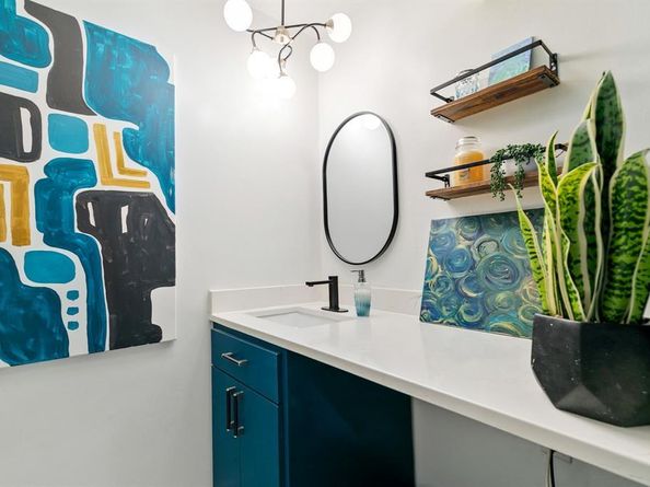 4347  Dickason Avenue  111, Dallas Texas 75219