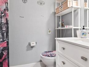 4347  Dickason Avenue  111, Dallas Texas 75219