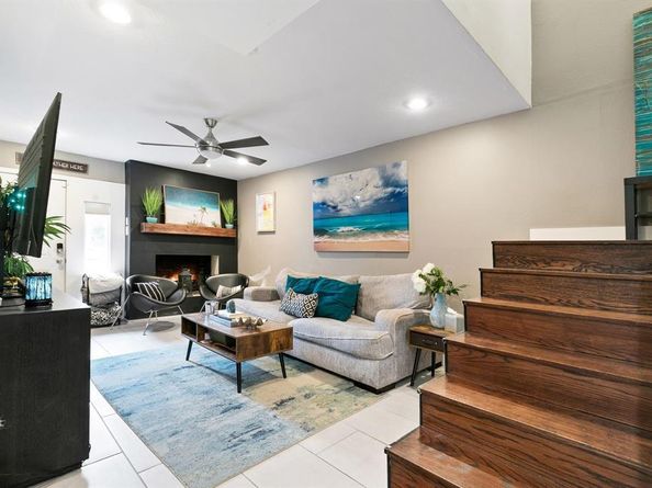 4347  Dickason Avenue  111, Dallas Texas 75219